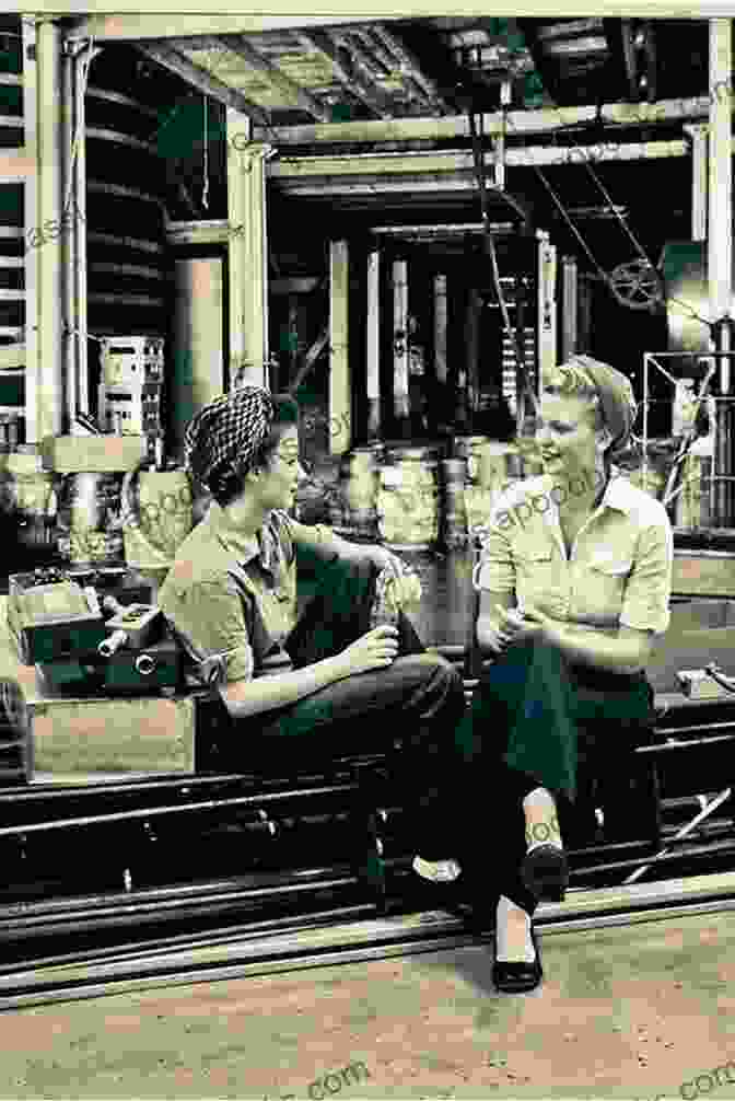 Vintage Postcard Of Workers In A Bridgeport Factory During The 1940s. Bridgeport: 1900 1960 (Postcard History) Andrew Pehanick